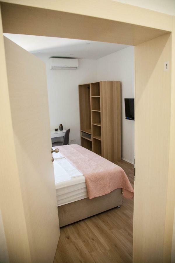 ספליט Soukki Town Centre Suites 1 מראה חיצוני תמונה