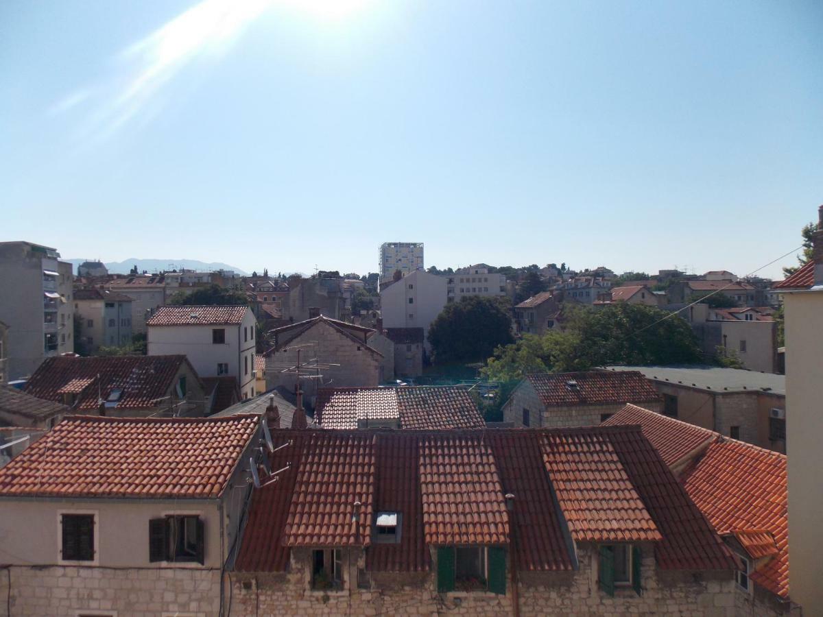 ספליט Soukki Town Centre Suites 1 מראה חיצוני תמונה